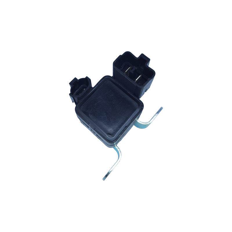 五十铃庆铃汽车VC46 VC61巨咖启动继电器 点火起动电磁阀原厂配件