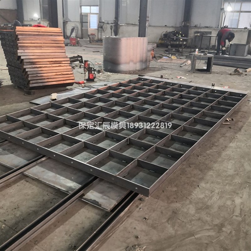 建筑平面钢模板盒子板墙面桥梁护栏圆柱T型梁箱梁组合定型铁模具
