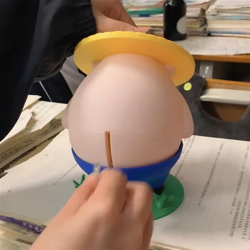 【小猪存钱罐】创意桌面装饰摆件硬币储蓄器送朋友搞怪生日礼物