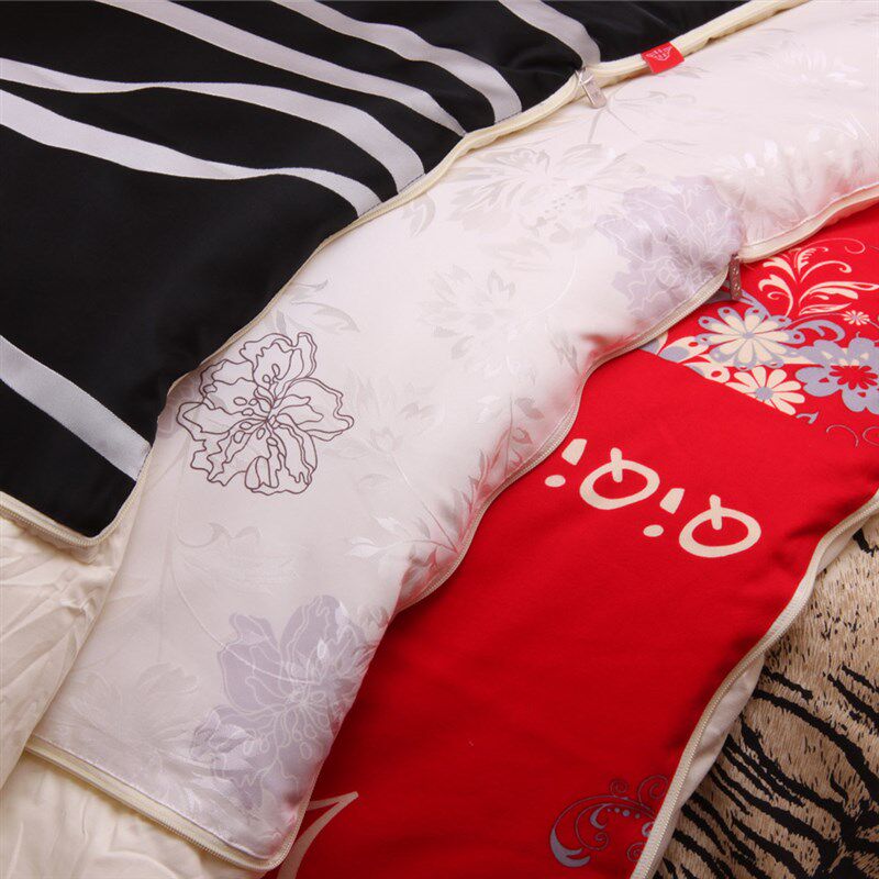 淇淇汽车抱枕被子两用多功能车内靠垫枕头车用车载纯棉夏凉空调被