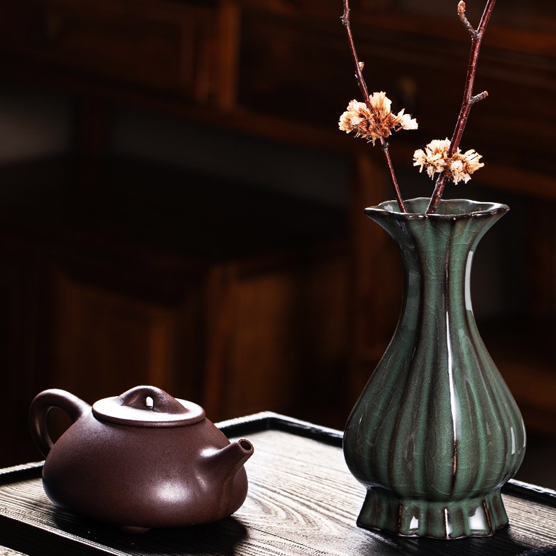 青瓷哥窑铁胎花瓶居家装饰茶室干花插花瓶子陶瓷小花器中式摆件
