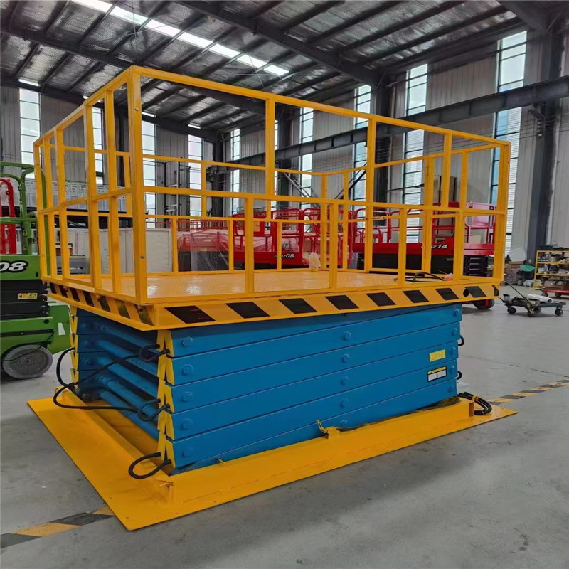 车载升降机监控路灯高空作业平台车皮卡车移动登高梯剪叉式6米8米