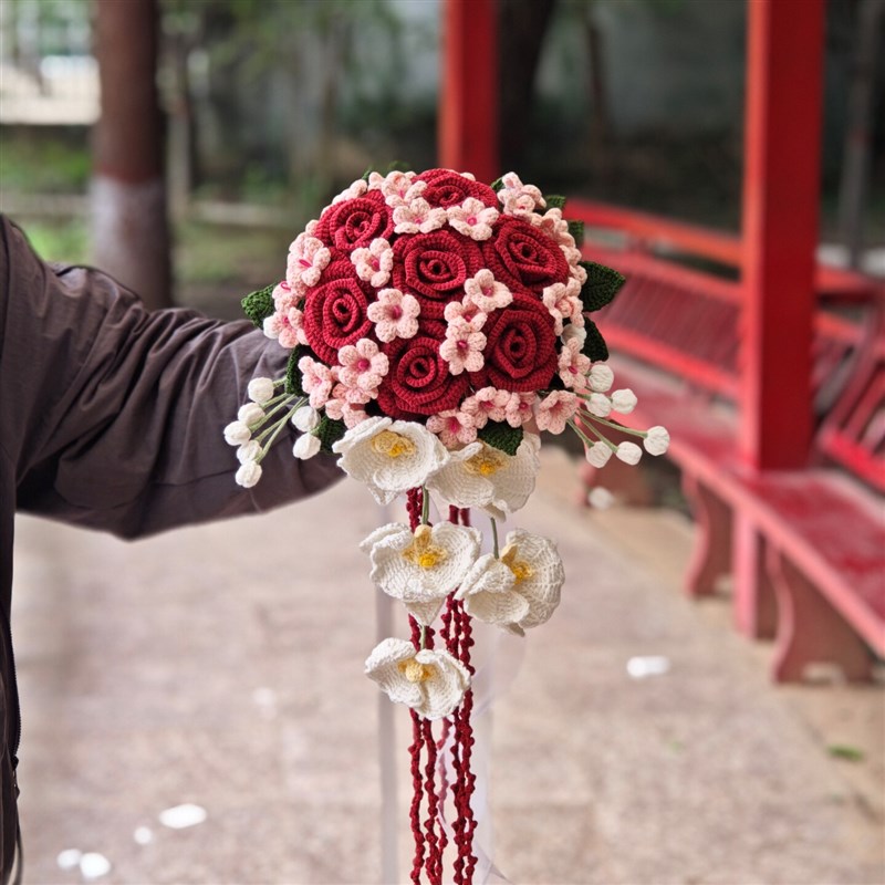 红色系新娘瀑布手捧花手工diy钩织材料包结婚礼物成品花束送闺蜜
