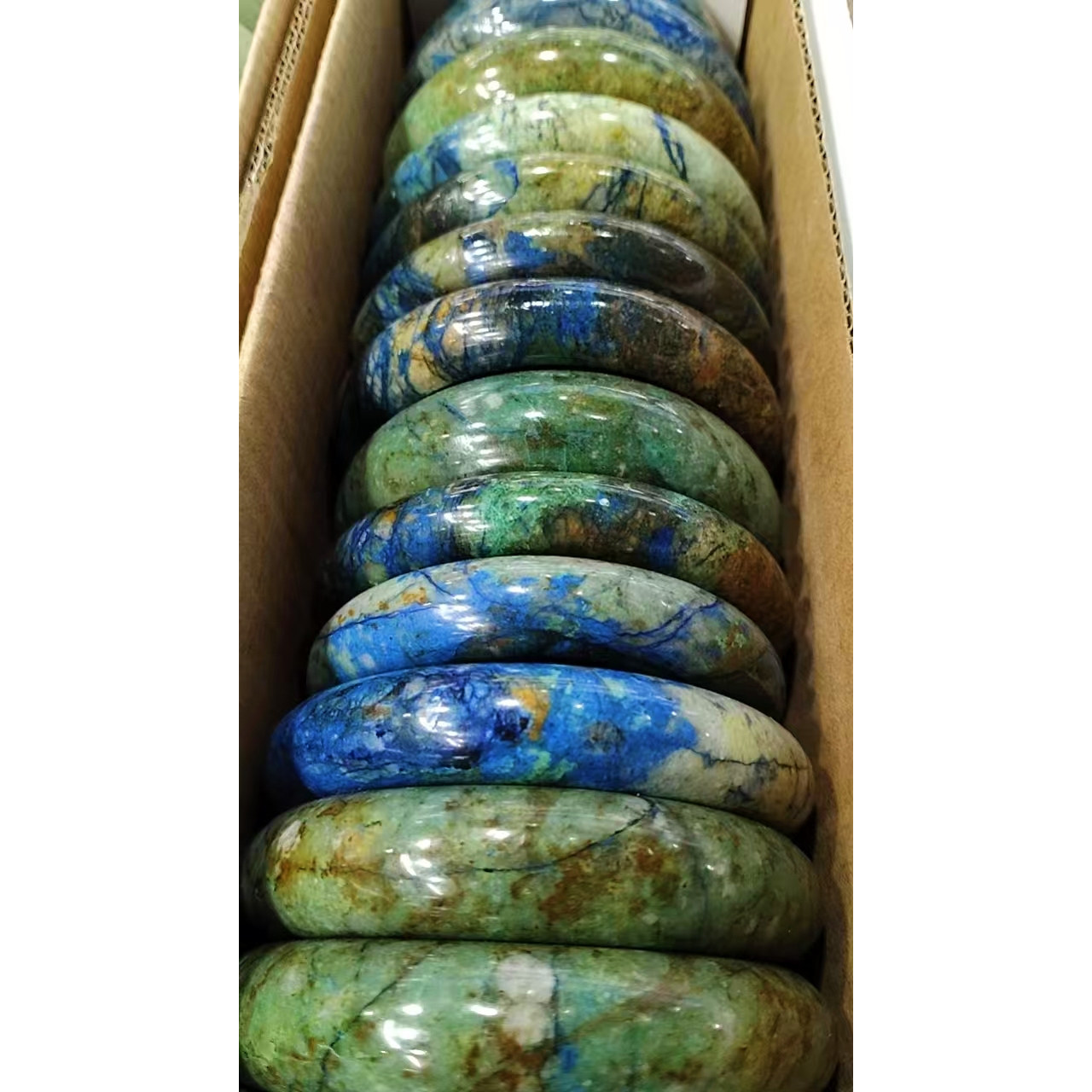 送人美品孤品关注类适合摆摊开店直播彩宝批发，定时上新更新链接