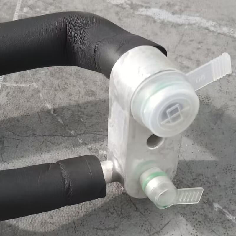 1.5T排量宝骏730空调管路总成 压缩机吸气管排气管冷凝器蒸发器管