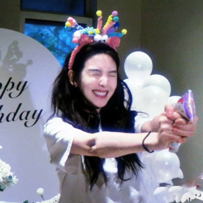 章若楠同款粉色扭扭棒生日发箍女派对拍照趣味搞怪头饰可爱头箍