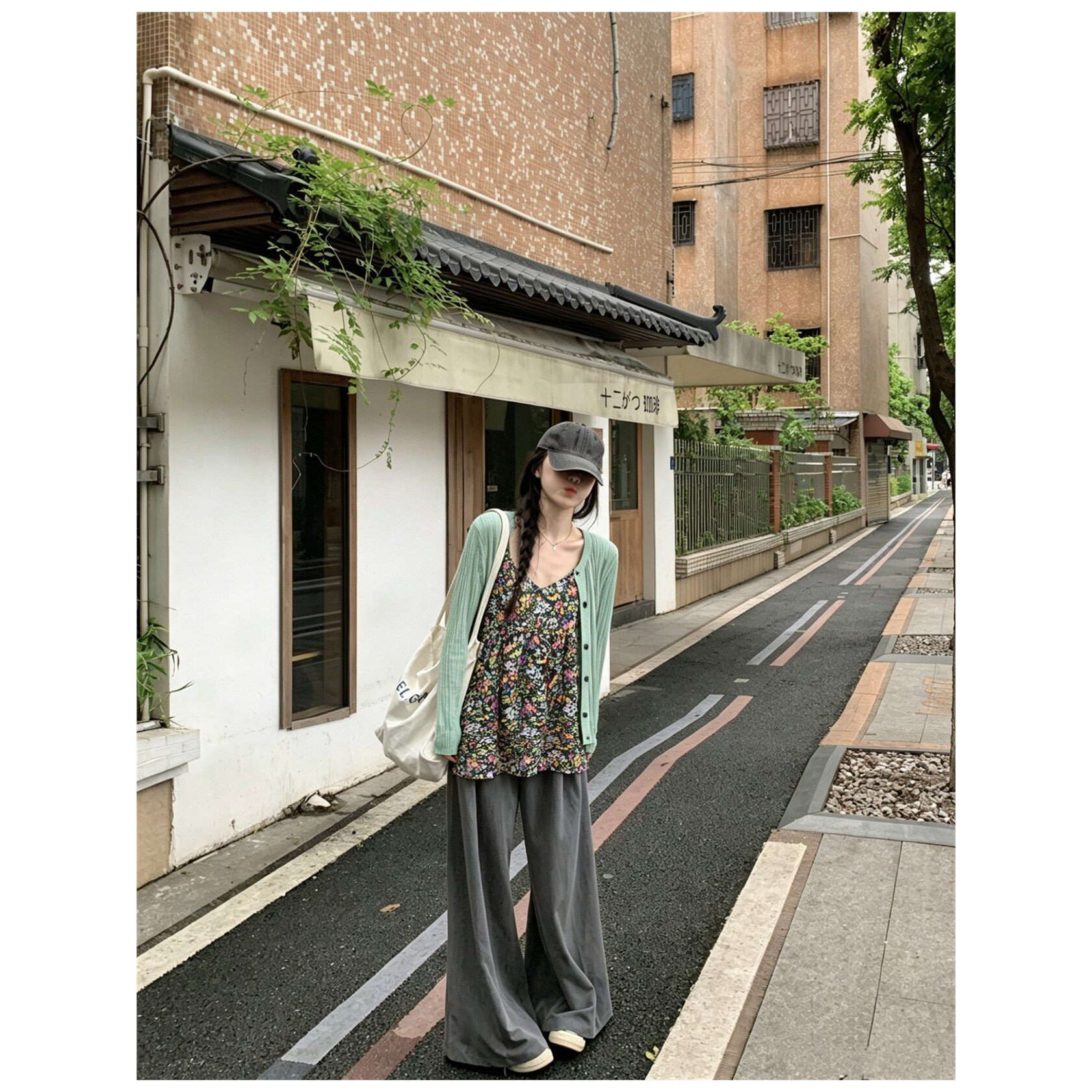 复古碎花v领吊带背心女夏