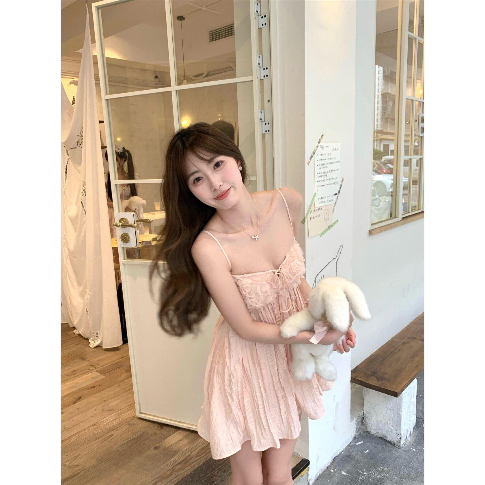 甜美立体花朵褶皱吊带连