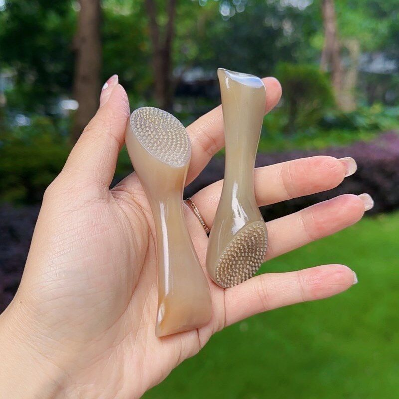 天然牛角黑头粉刺刷去黑头粉刺洗脸脸部护肤美容牛角梳面部按摩
