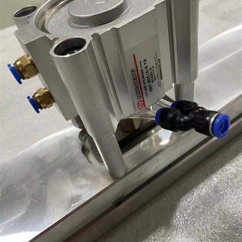 厂家专业生产塑料袋胶袋纸箱打孔机 手提孔手挽孔打孔器冲孔机