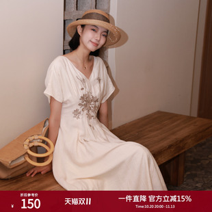 西町村屋绣花收腰显瘦连衣裙女秋季新款气质V领短袖裙子XX9C10030