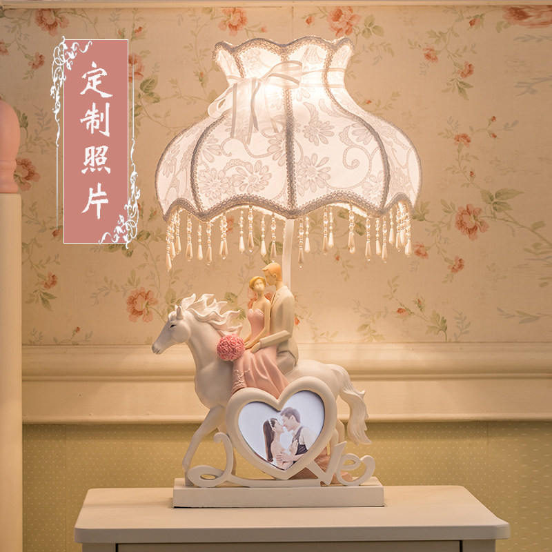 婚庆结婚礼物台灯浪漫温馨床头灯高档卧室红色婚房陪嫁一对长明灯