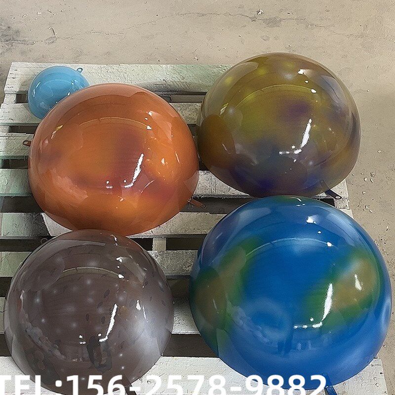 户外星球装置定制玻璃钢月球圆球雕塑空间墙体装饰景观标致灯光球