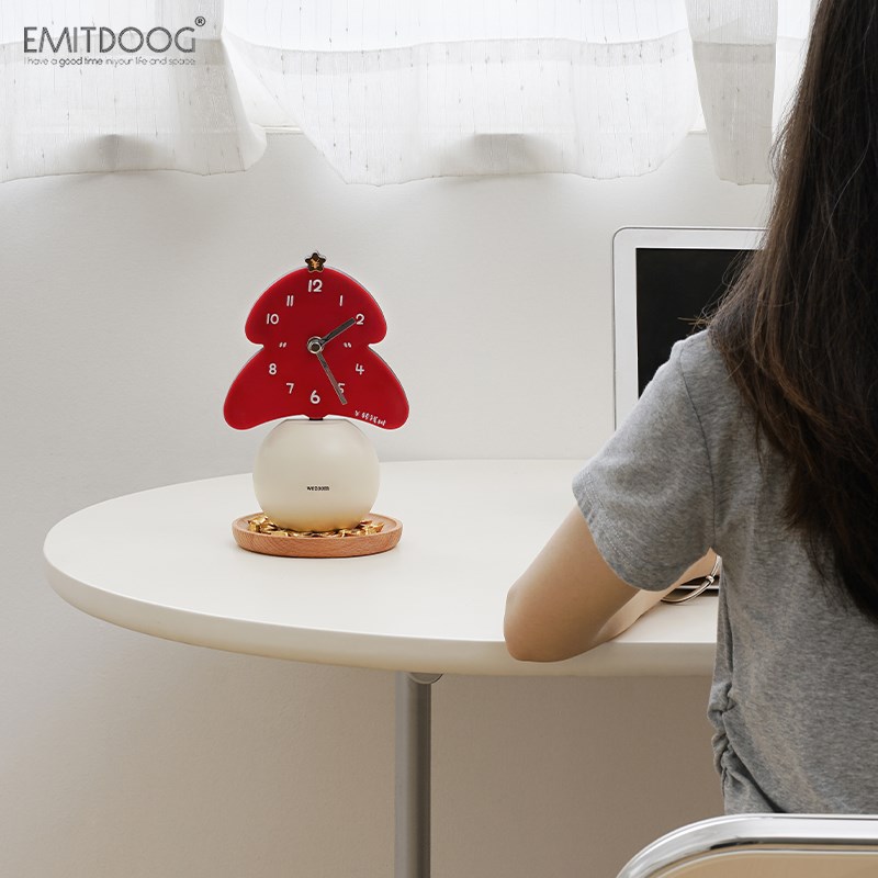 EMITDOOG简约艺术桌面时钟摆件创意客厅钟表摆台式家用座钟装饰品