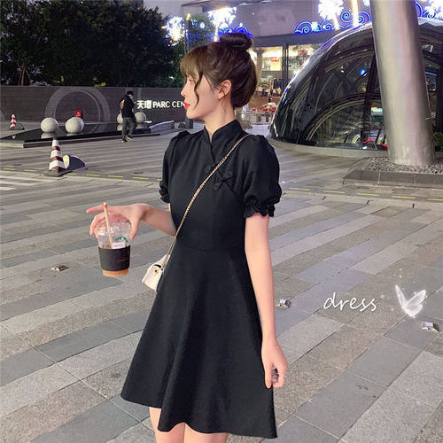 红色旗袍2022新款改良短款小个子法式晨袍设计感敬酒服新娘伴娘服