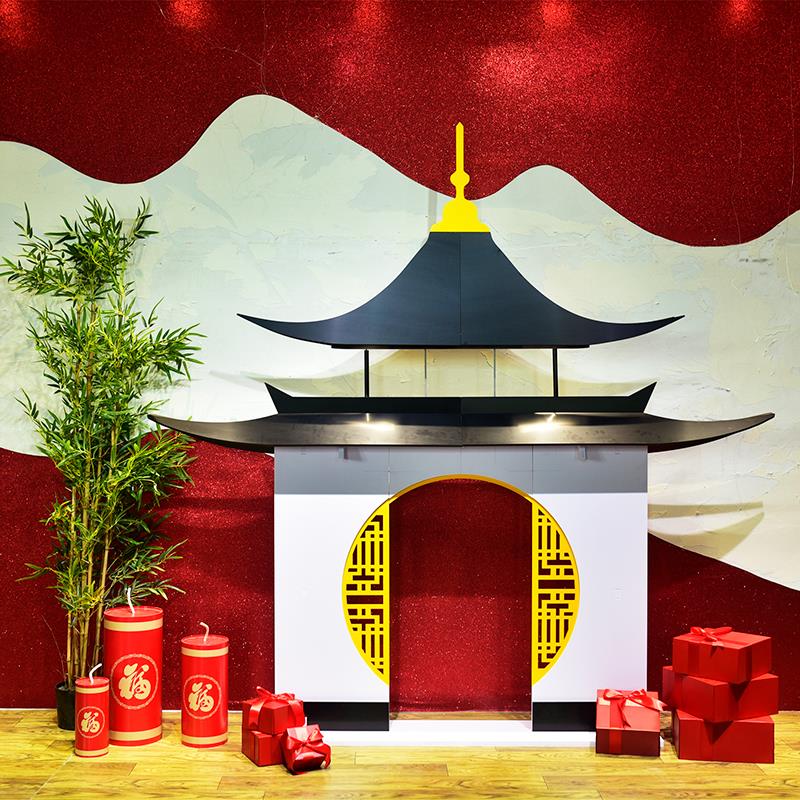 新款中式墙院冬季新年元旦春节装饰美陈橱窗布置商场服装陈列道具