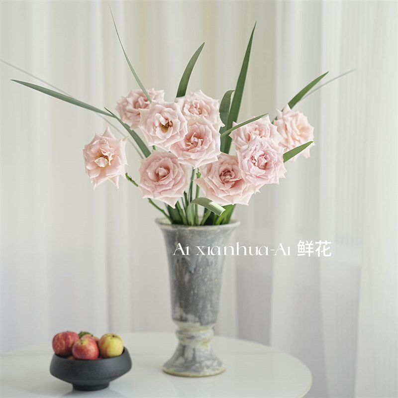 高饱和度渐变色流沙玫瑰花鲜花七夕送花插花水养云南直发好养好开