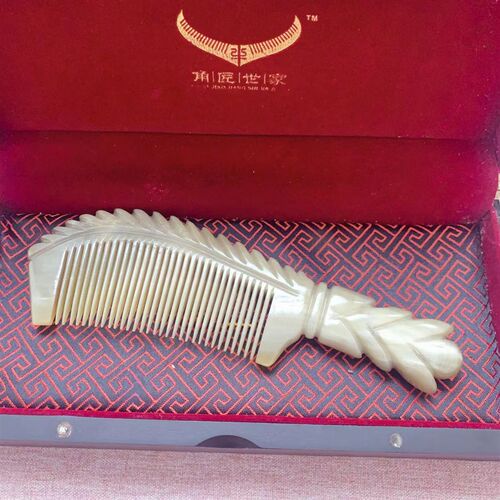 【镇店之宝】精品纯手工雕花大梳20cm以上 天然白牦牛角防静电梳