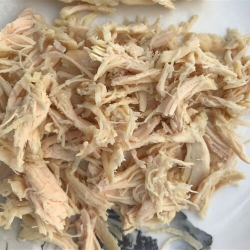 狗狗蒸煮鸡胸肉猫咪增肥发腮宠物零食罐头拌饭水煮肉条40g多袋装