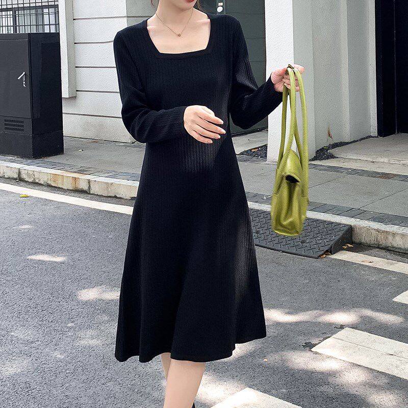 黑色方领收腰显瘦针织连衣裙女春秋内搭打底裙过膝长裙子a字长款