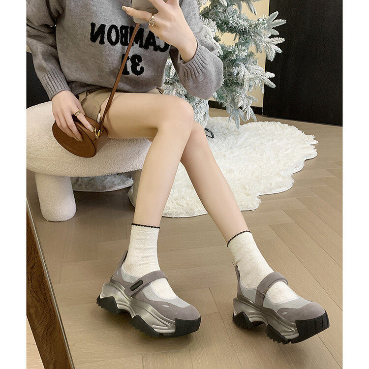 玛丽珍鞋女松糕底厚底一字带运动单鞋女粗跟休闲老爹鞋透气小皮鞋