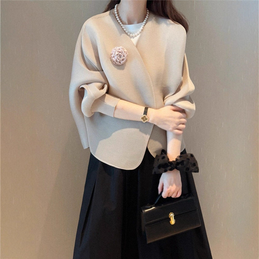 小香风短外套女春秋季高级感百搭蝙蝠袖褶皱开衫防晒长袖上衣