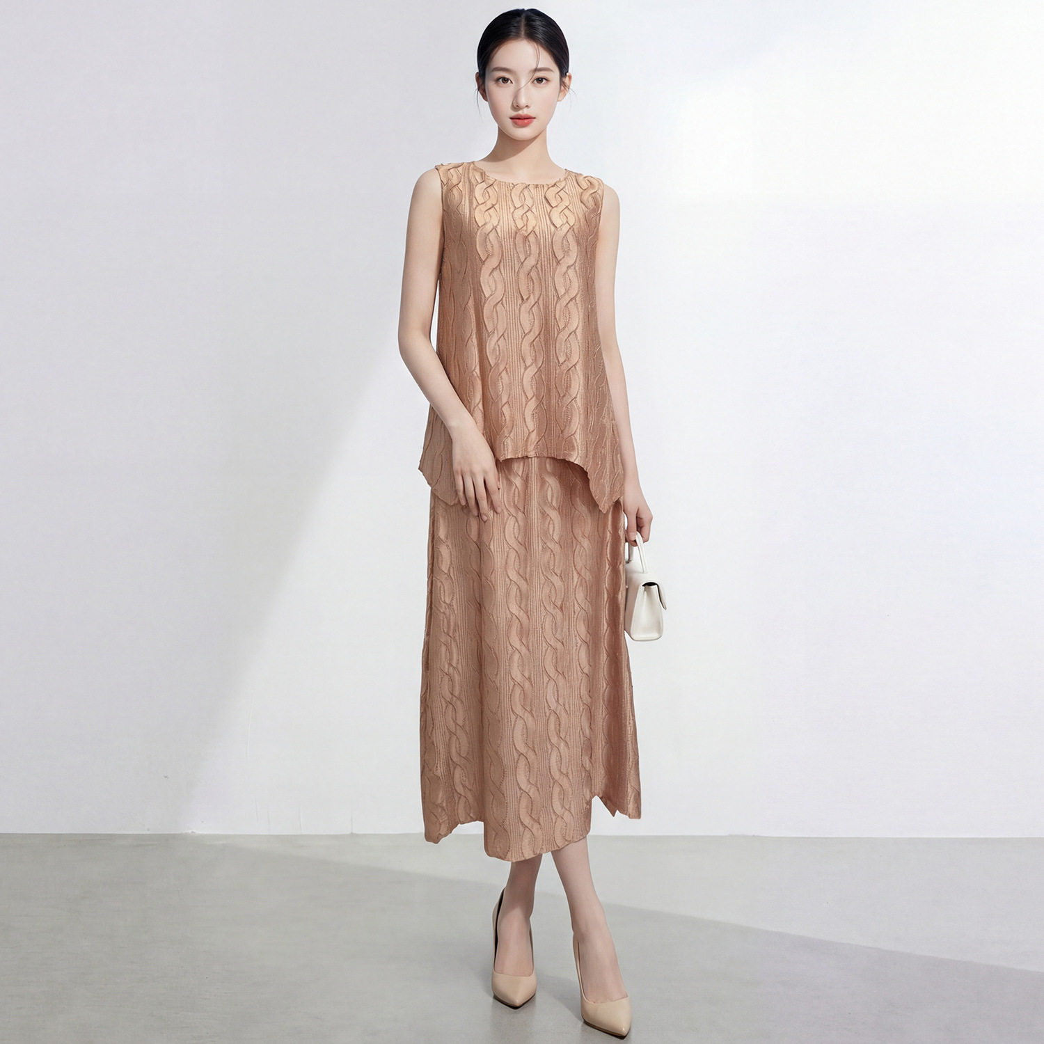 时尚套装独特肌理褶皱上衣无袖T恤绣花不规则时尚半身裙两件套女