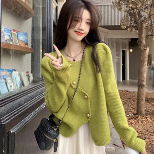 不规则小香风针织开衫女春设计感小众温柔软糯宽松短款毛衣外套