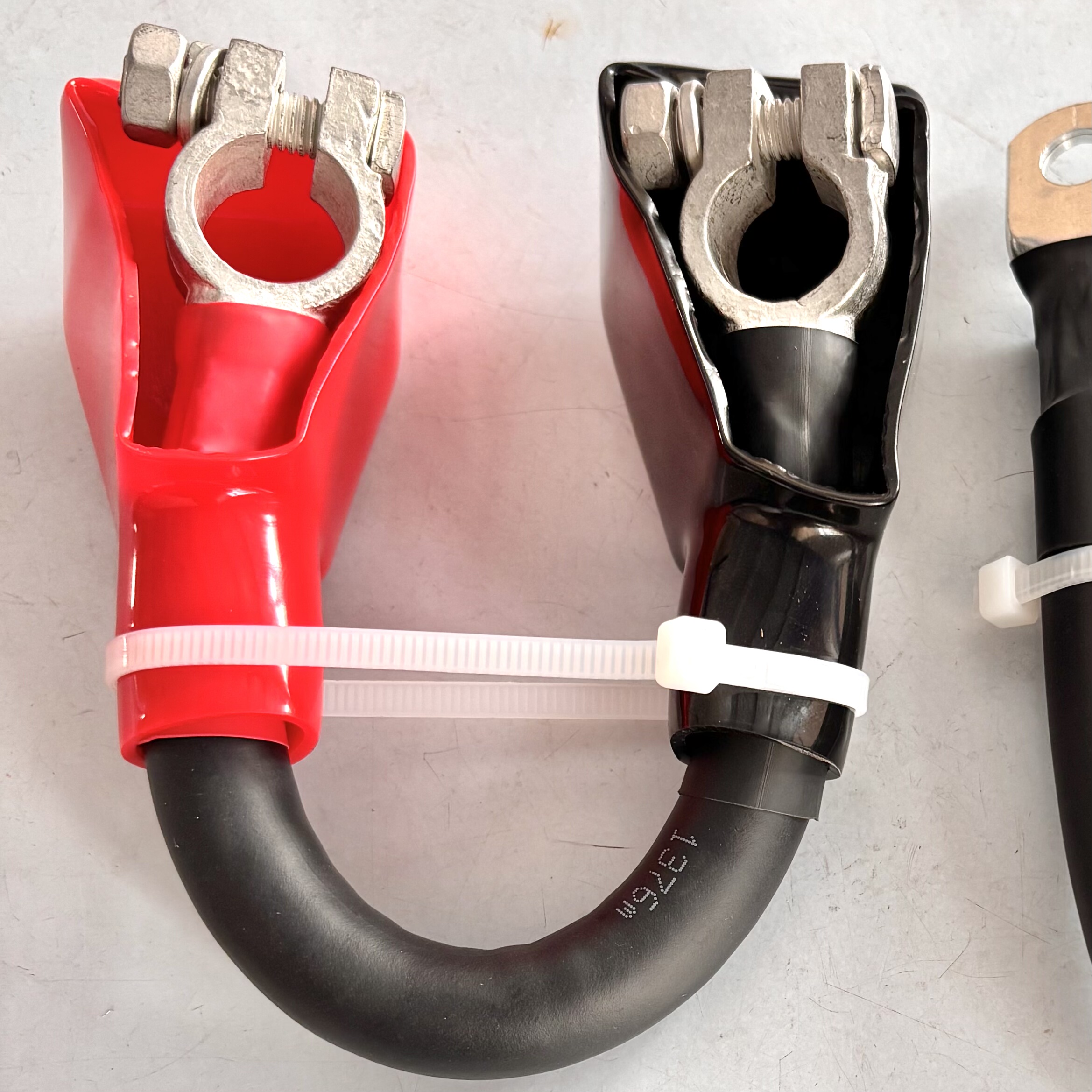 电瓶串联线24V电瓶连接线