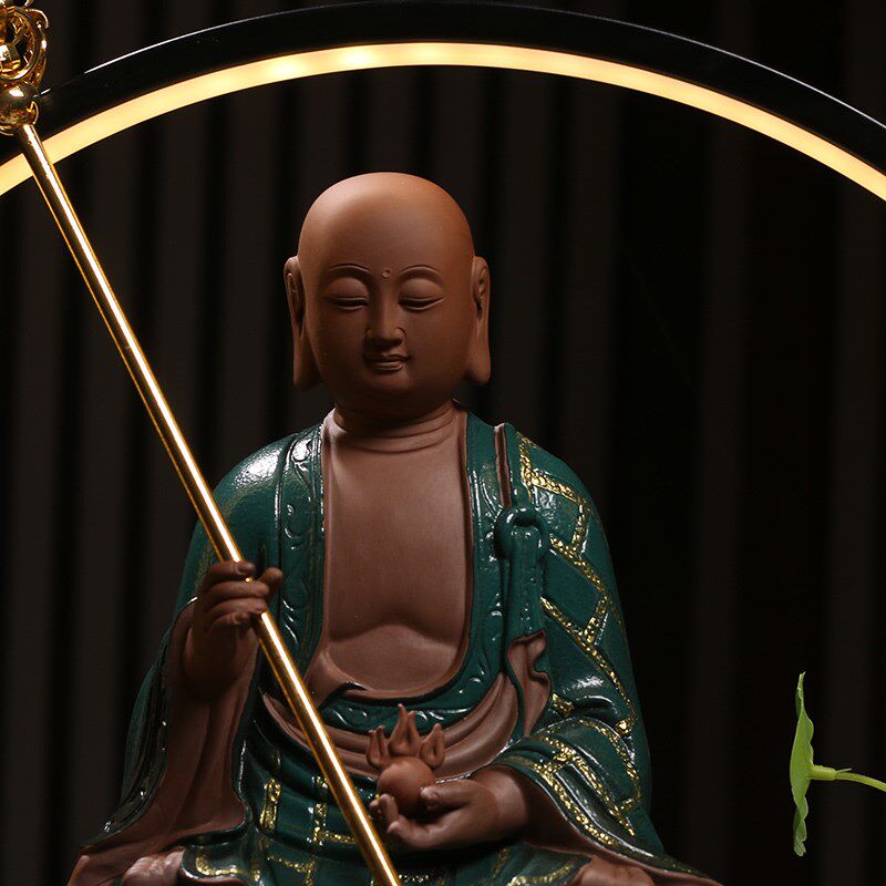 陶瓷地藏王菩萨摆件家居茶室会所禅意佛像摆设创意倒流香炉可发光