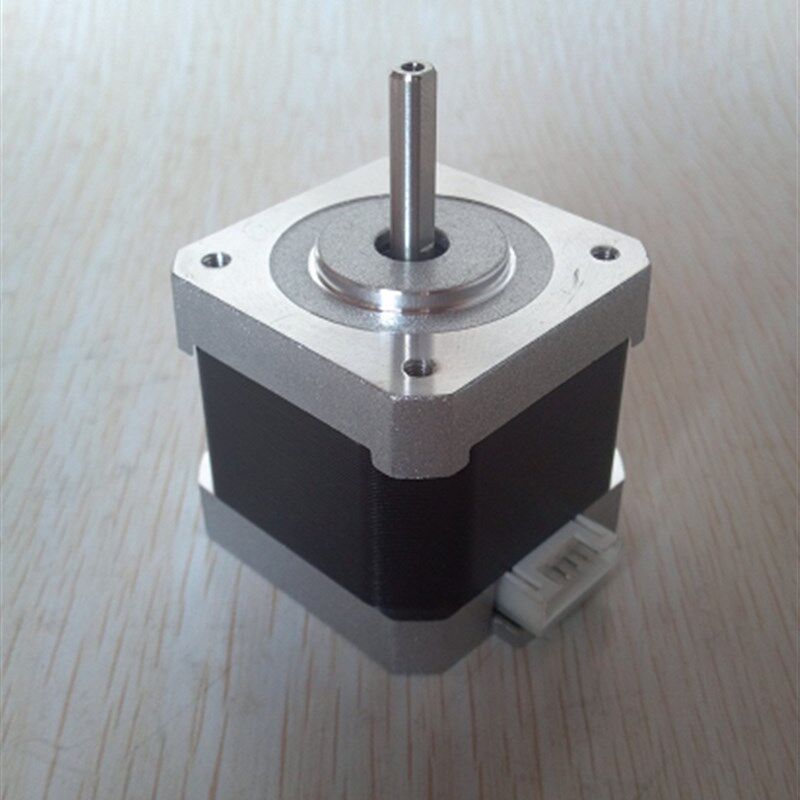 42BYGH1.8两相步进电机(NEMA17)二相四线 机身40mm 带插座