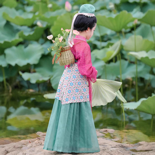 2026新款原创宋制女童汉服中国风超仙儿童唐装古风摄影女宝宝古装