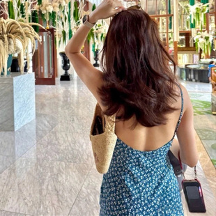 2026新款现货960真丝蓝碎花低胸中长款修身露背连衣裙法式度假