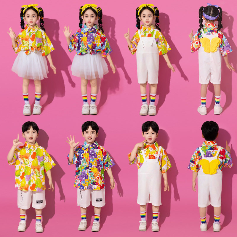2026新款六一儿童啦啦队演出小学生运动会服装彩虹条纹卫衣幼儿园