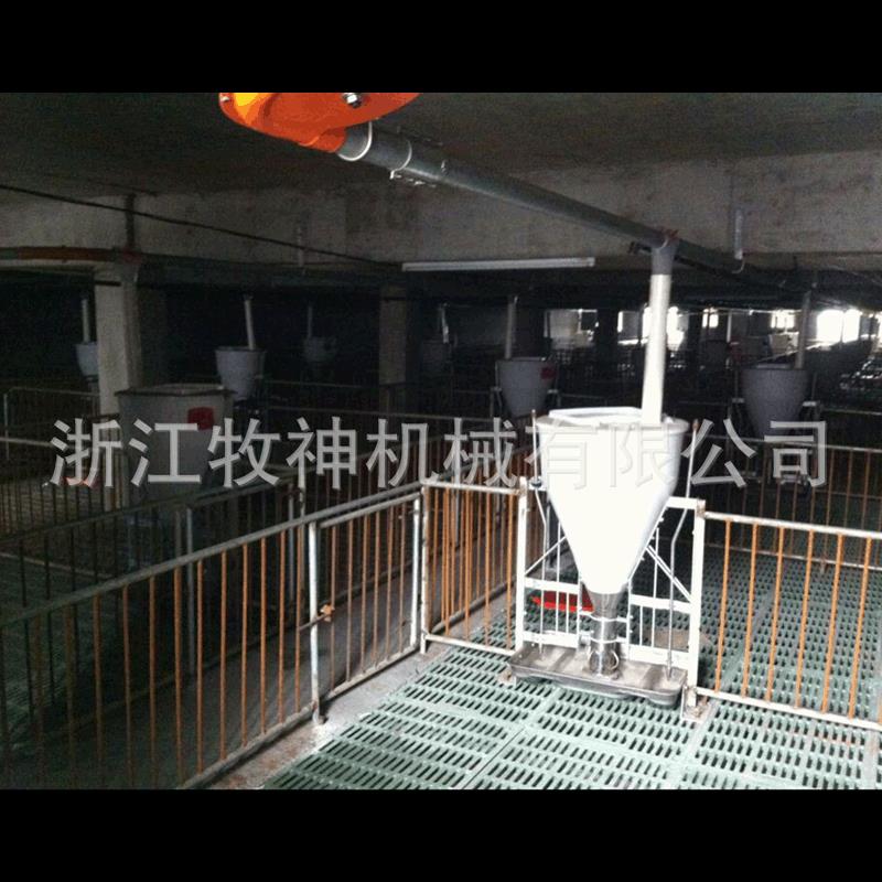供应定量自动干湿喂料器饲料桶牧神猪用多功能干湿料槽喂料器