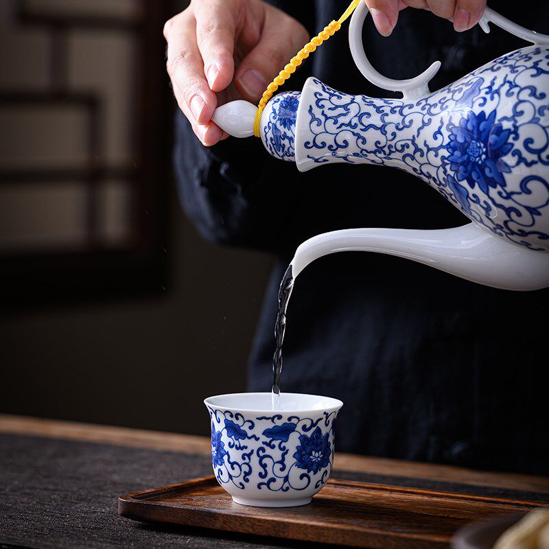 中式仿古酒具一斤装手工陶瓷酒壶 青花瓷酒壶家用分酒器 复古风白