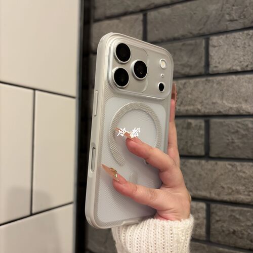 iPhone17ProMax手机壳超薄