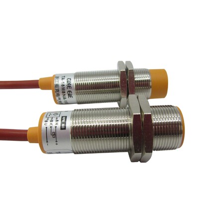 LR18XBN08DNOW耐高温传感器LR18XBF05DNOW接近开关+120硅胶电缆
