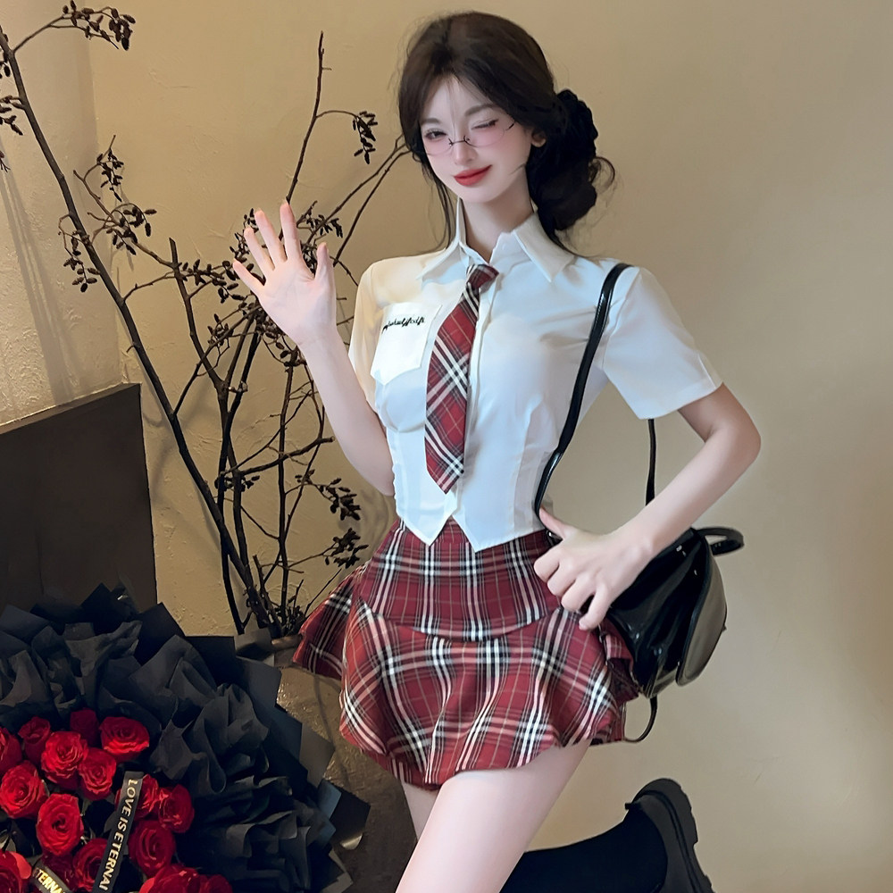 实拍夏季学院风jk制服套装女甜辣设计感短袖衬衫格子半身裙两件套