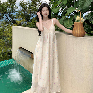 法式复古雪纺超仙吊带连衣裙女夏季纯欲小心机性感V领露背长裙子