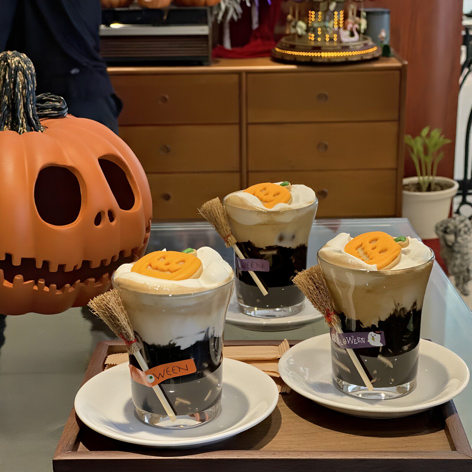 万圣节装饰布置咖啡奶茶店酒吧酒杯装饰品氛围感场景布置拍照道具