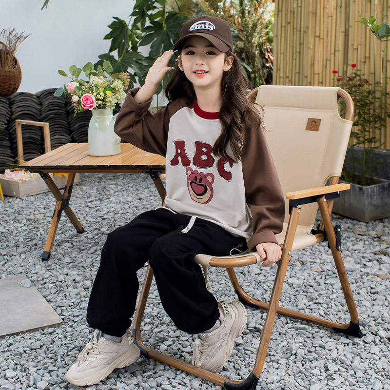 女童长袖T恤2026春秋新款洋气儿童圆领上衣印花初中生纯棉打底衫
