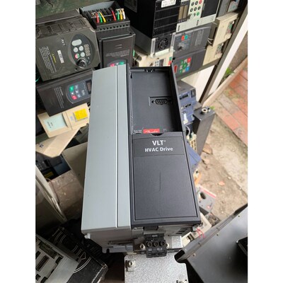 FC-102P7K5T4E20H FC-102 7.5KW