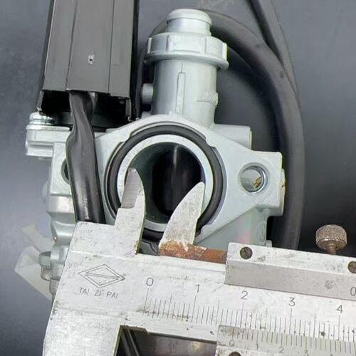 适用光阳未来战士二冲 KEB8-100CC  DIO50改S装加大摩托车化油器