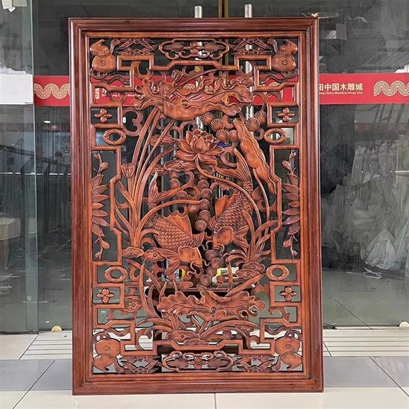 东阳木雕挂件中式玄关壁挂麒麟花窗竖屏实木香樟雕刻工艺品装饰画