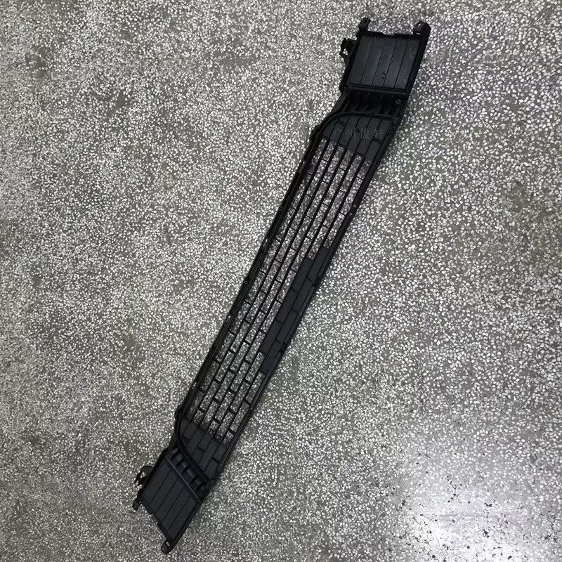 适用于09-12款思铂睿前杠格栅前杠下中网前保险杠盖板前杠通风网