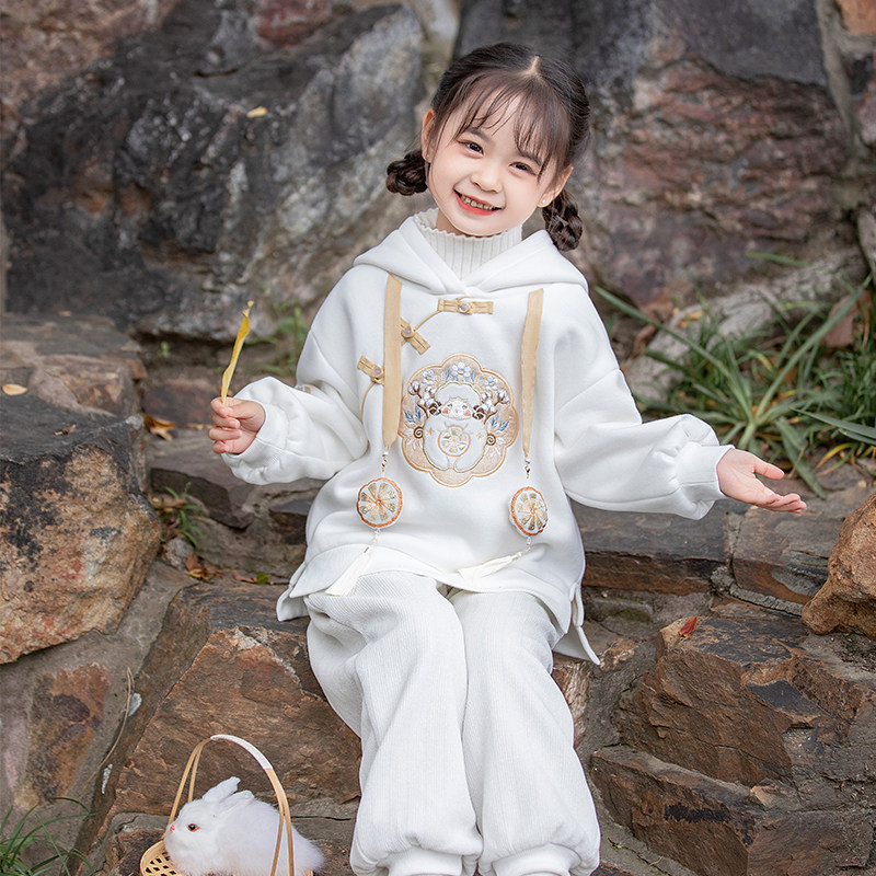 肥咩柠柠-汉服女童冬装女宝宝加绒加厚厚棉T小女孩儿童中国风套装