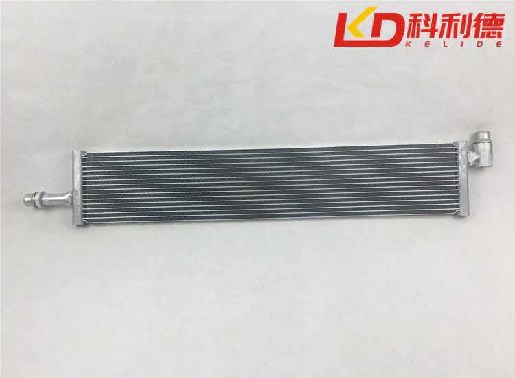 适用奔驰C级W205 C180 C200 C350中冷器方向机油冷C300散热器C260