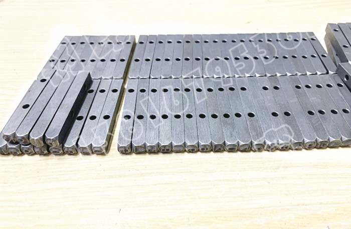 定制钢印字模穿孔定位数字打号器夹具手敲机用钢印架金属汉字刻字