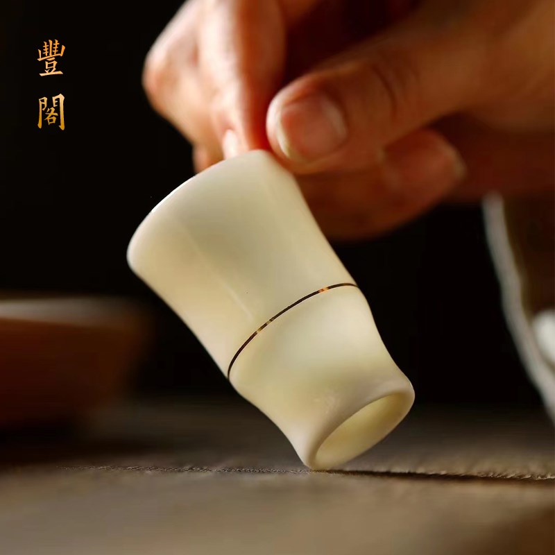 白酒杯套装羊脂玉瓷家用陶瓷分酒器中式仿古酒具套装清烈酒杯高档